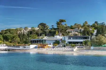 Cap d'Antibes Beach - 17