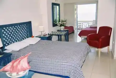 Alonissos Beach Bungalows And Suites - 40
