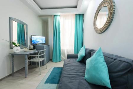 Relax Comfort Suites - 107