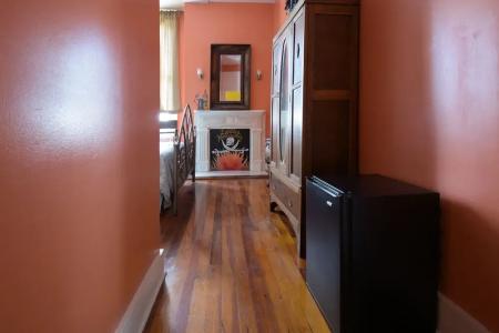 The Magnolia Mansion - 22