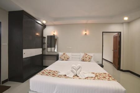 Gold Airport Suites - 2