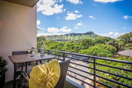Castle Waikiki Grand - 7