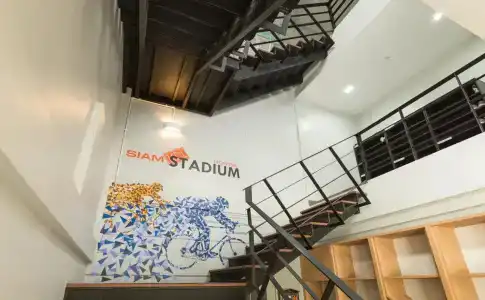 Siam Stadium Hostel - 8