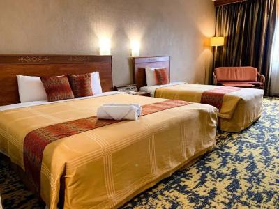 Grand Continental - 44