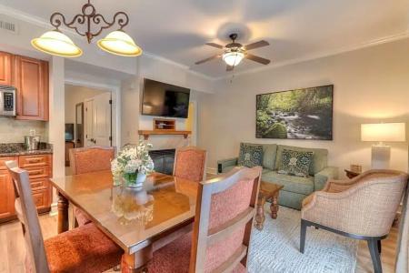 RiverStone Resort & Spa - 290