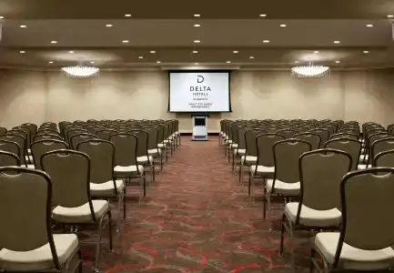 Deltas by Marriott Waterfront - 15