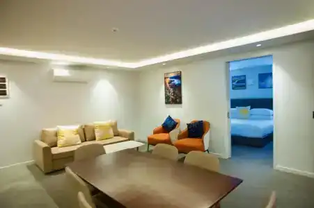 Regal Palms - 51