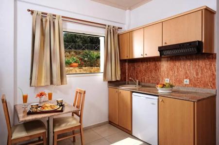 Notos Heights & Suites - 22