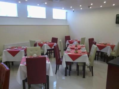 Regency Parkside - 36