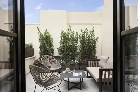 Nlh Monastiraki - Neighborhood Lifestyles - 6