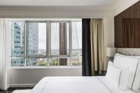 Swissotel - 46