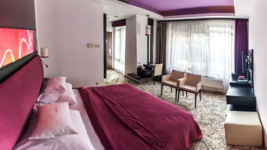 Corso Boutique - 63