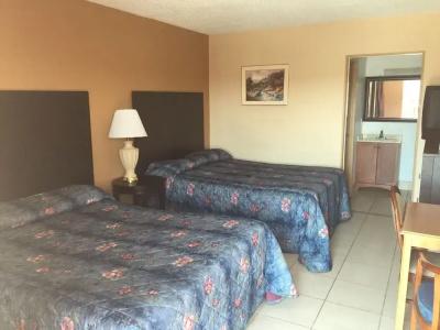 Cloud 9 Inn - 31