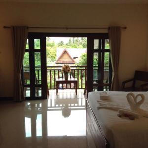 Oh Amphawa Boutique Resort - 5