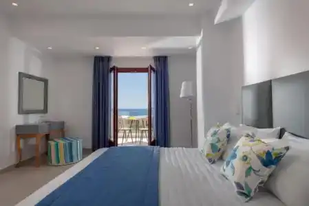 Mar n Mar Crown-Suites - 77