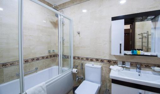Royal Residence - 239