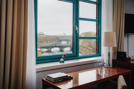 AMERON Abion Spreebogen Berlin - 7