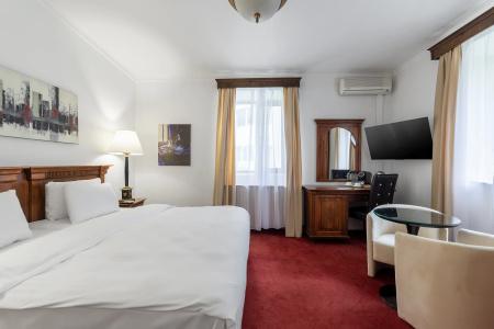Arc de Triomphe by Residences - 6