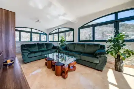 Alt Braic Villa - 11