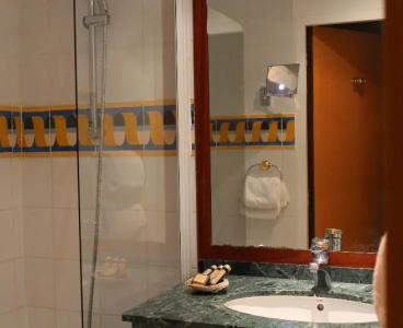 Relais Saint Sulpice - 69