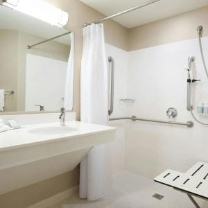 SpringHill Suites by Marriott San Diego Downtown/Bayfront - 45