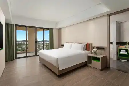 Holiday Inn Resort Sanya Bay, An Ihg - 3