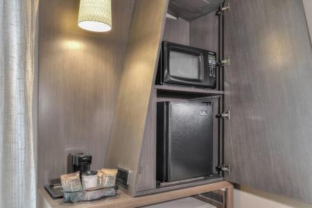 Courtyard by Marriott - 94