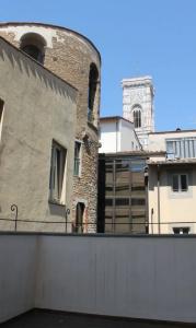 Donati Luxury Tower Suites - 230