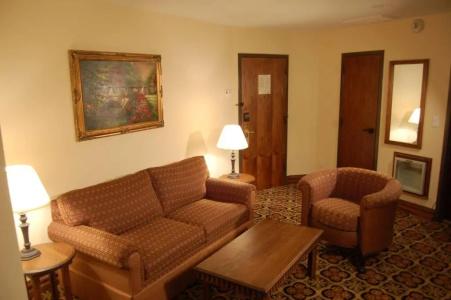 Best Western Premier Mariemont Inn - 30