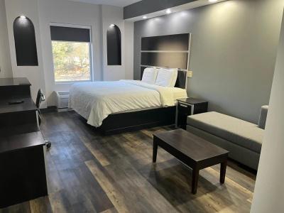 Sans Boutique & Suites - 42