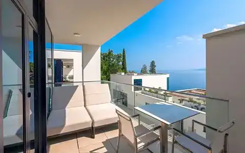 Hilton Rijeka Costabella Beach Resort And Spa - 84