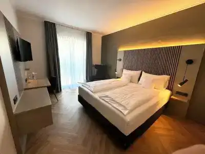 Altstadthotel - 1