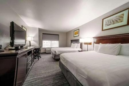 Country Inn & Suites by Radisson, at Mills, CA - 56