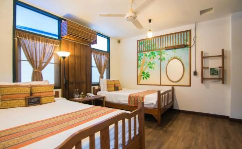 Pak Chiang Mai - 4