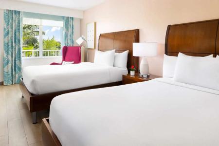 Hilton Garden Inn / The Keys Collection - 40
