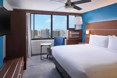 Holiday Inn Express Waikiki, An Ihg - 68