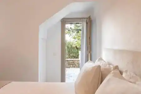 White Tinos Luxury Suites - 168