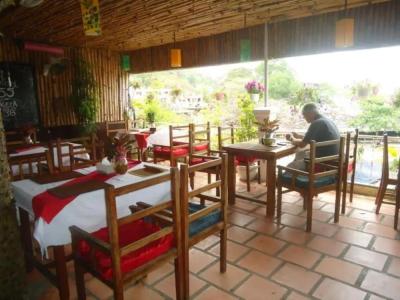 Brise De & Restaurant - 10