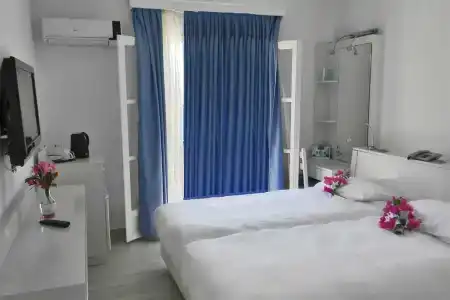 Aegialis & Spa - 1