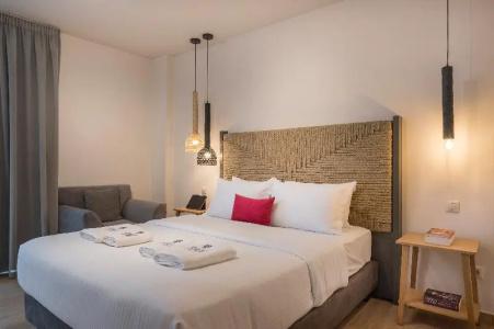 Trianon Luxury  & Suites - 308