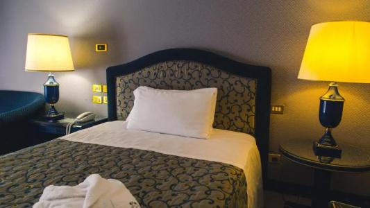 Grand Excelsior's - 128
