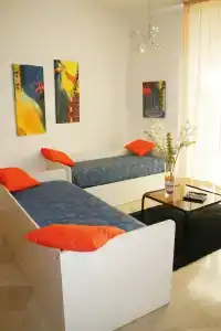 Visa Residence - 72