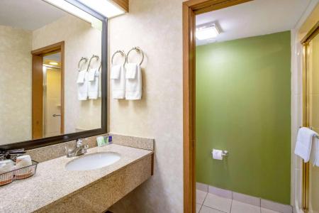 Sleep Inn Airport - 29