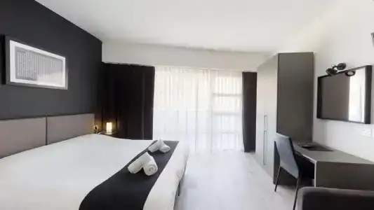 Ulysses ApartHotel - 77