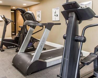 Comfort Inn Boston - 20
