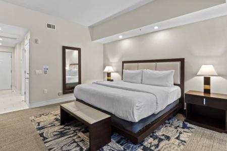 Provident Doral At The Blue - 33