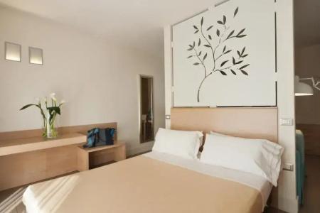 Le Rose Suite - 71