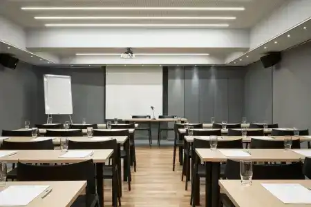 Arion Athens - 12