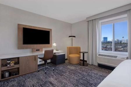 Four Points by Sheraton Las Vegas East Flamingo - 27