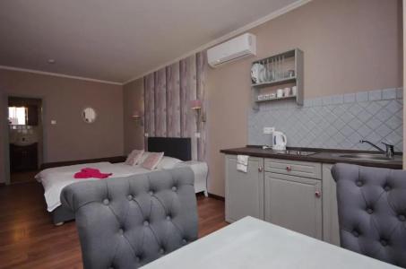 Guest House Romantika Panzio - 75